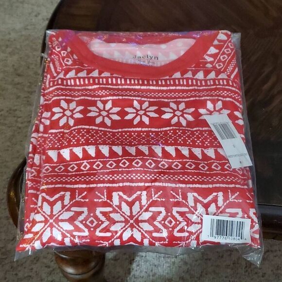 NWT JACLYN RED FAIR ISLE HOLIDAY 2 PIECE PAJAMA SET - Picture 4 of 7